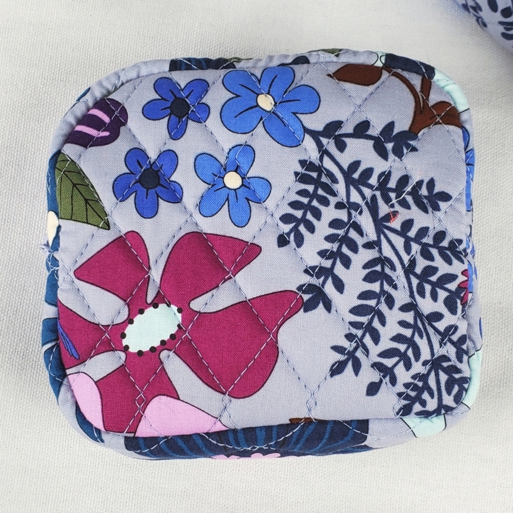 ๐HP~4/24๐ Vera Bradley 3 Piece Cosmetic Set in Bengal Lily NWT - Picture 9 of 12